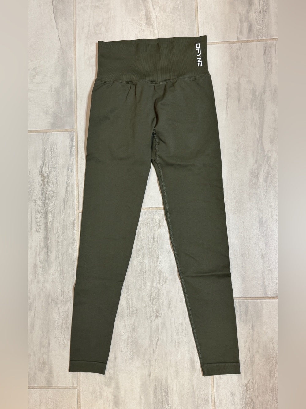 DFYNE Olive High-Rise Leggings , size XS